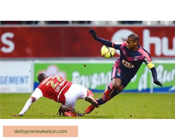 兰斯阵容深度持续提升，备受关注的球员表现稳健。